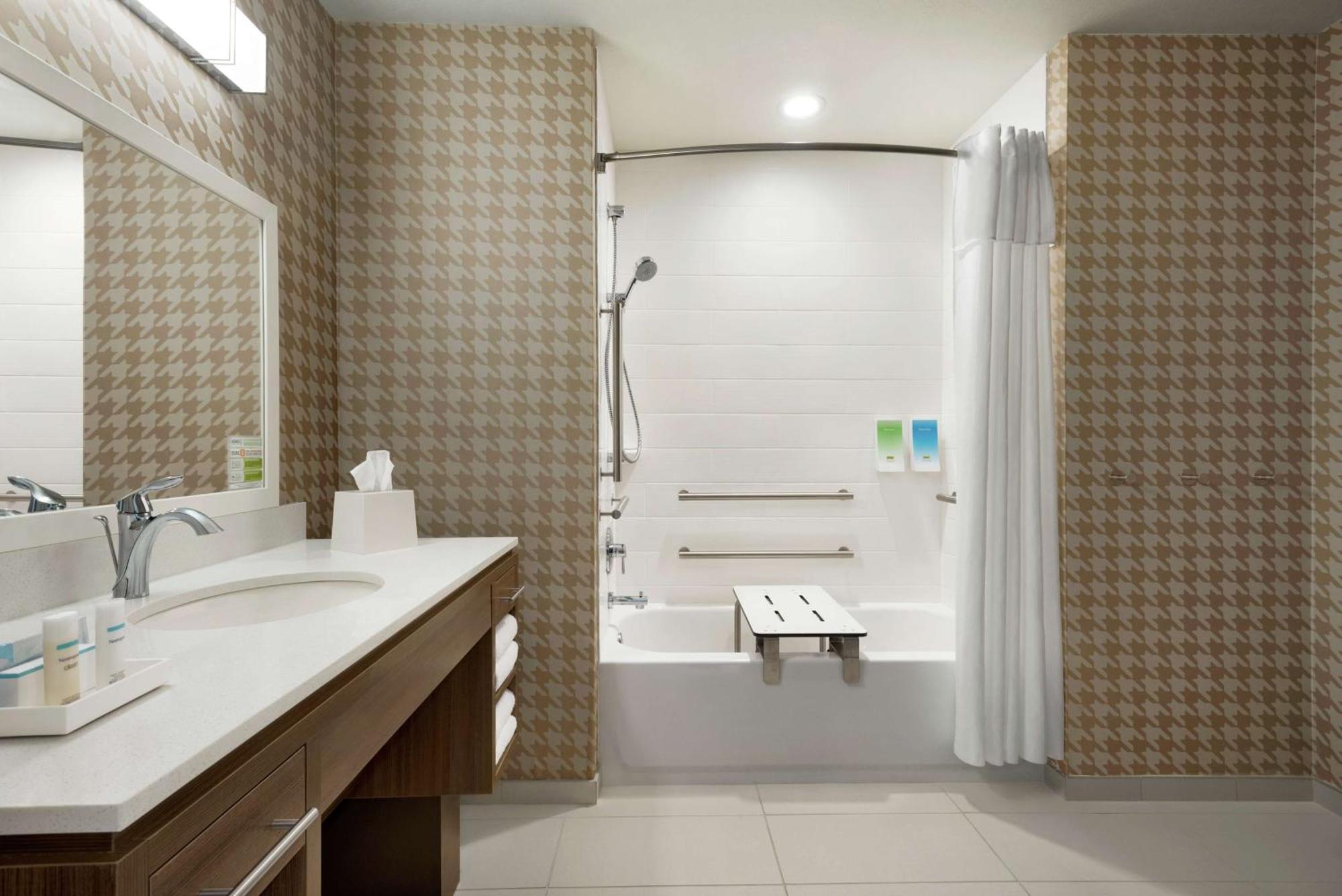 Home2 Suites By Hilton Bismarck Zewnętrze zdjęcie